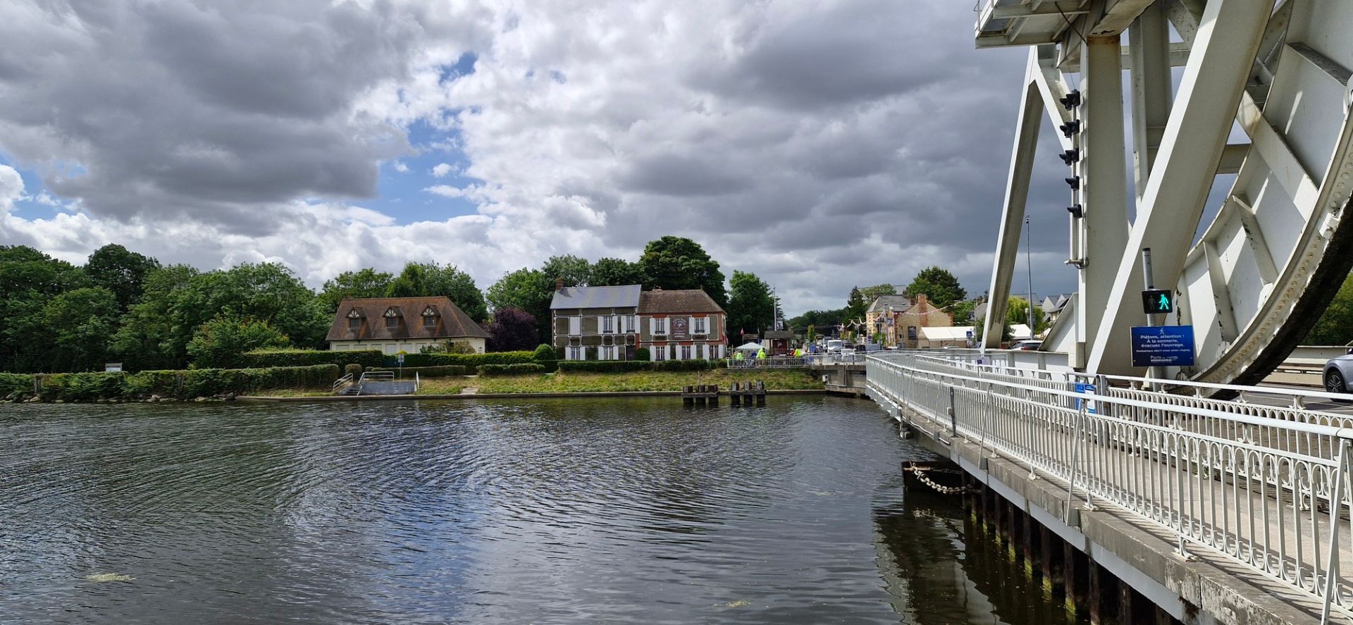 Pegasus Bridge.jpg